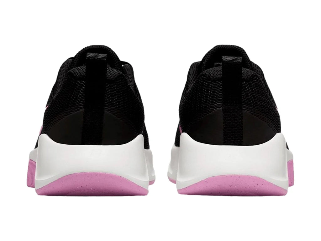 Tenis Nike MC Trainer 3 Negro y Magenta para Mujer