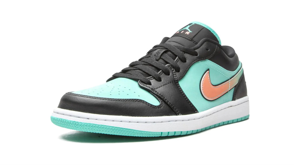 Air Jordan 1 Low SE Tropical Twist