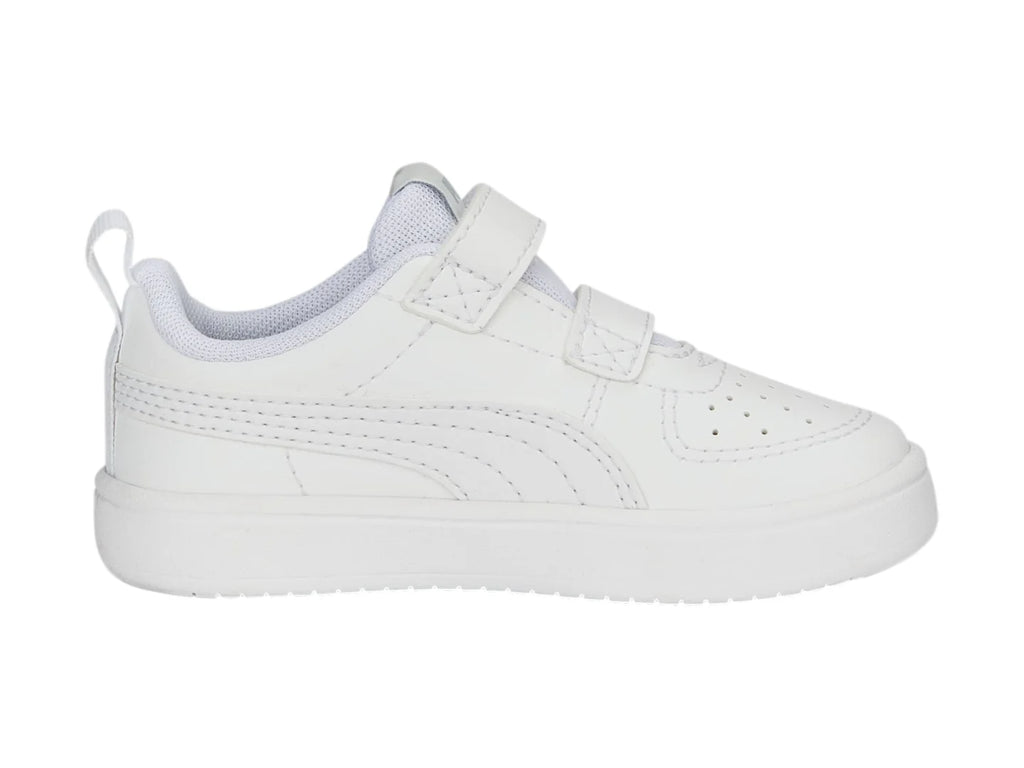 Tenis PUMA Rickie V Blanco y Gris para Niño
