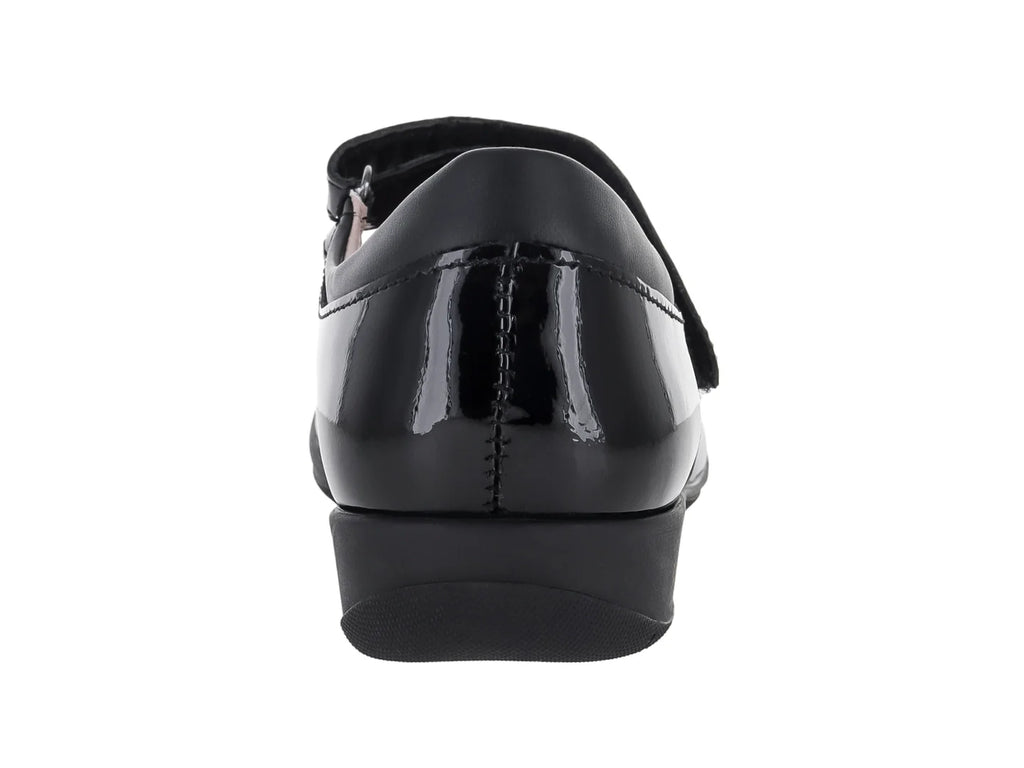 Zapatos Flexi de Charol Negro para Niña
