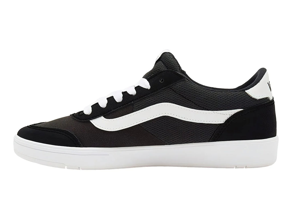 Tenis Vans UA Cruze Too CC Negro y Blanco para Hombre