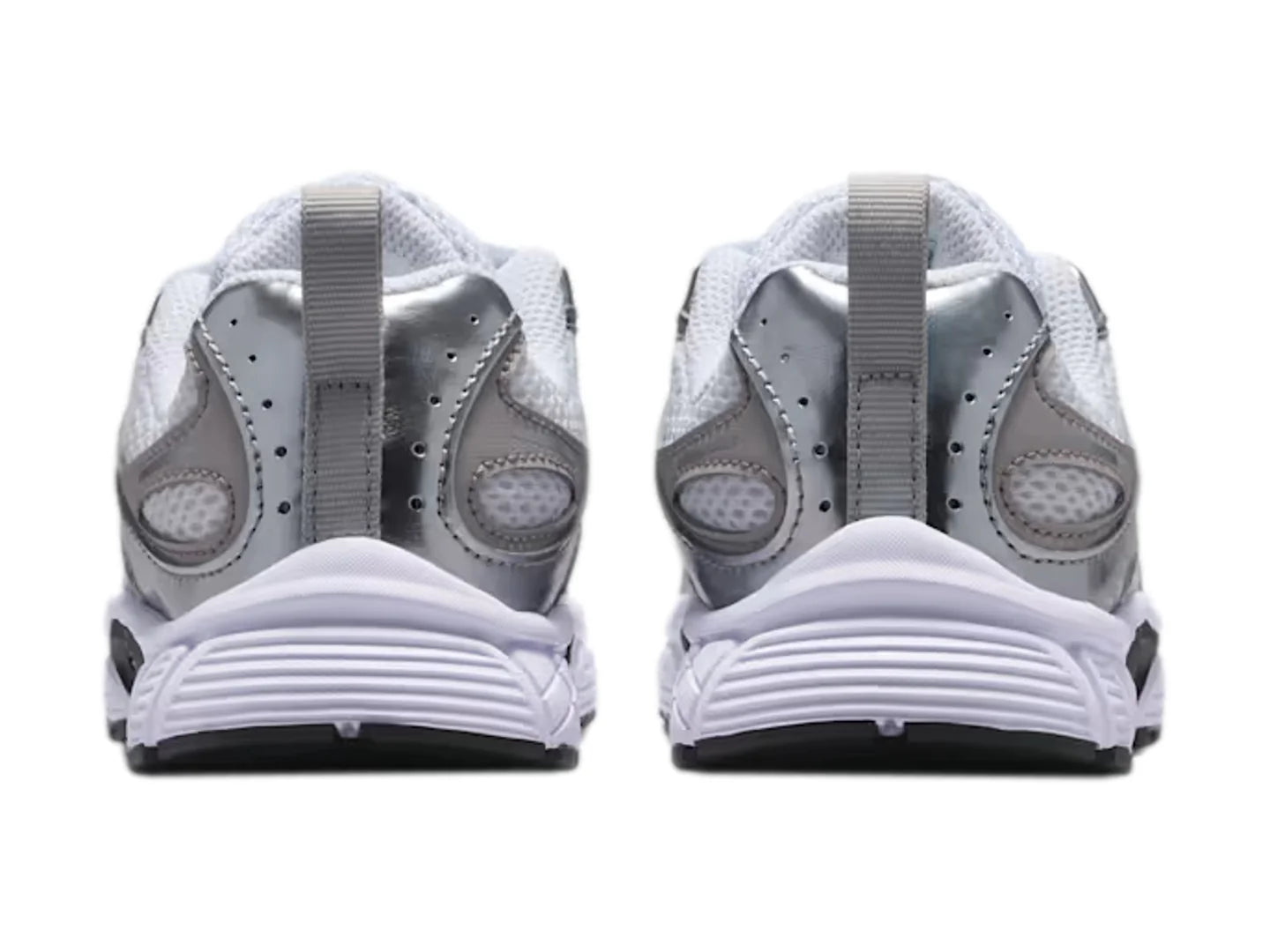 Tenis Nike V5 RNR Blanco y Gris para Niño