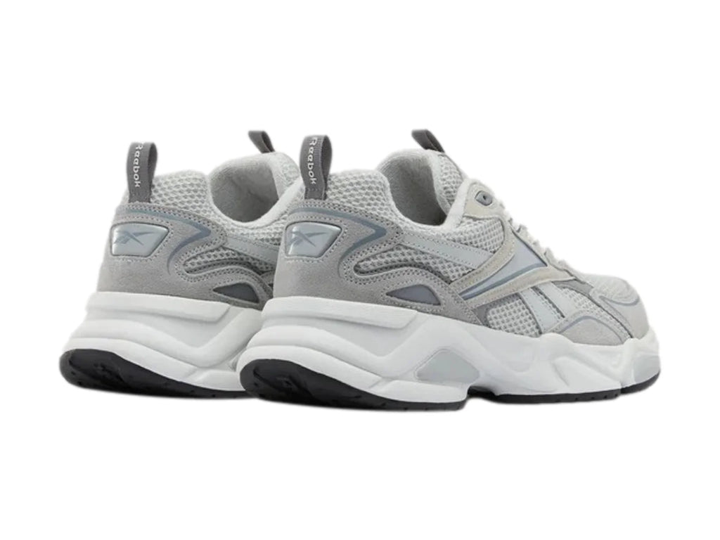 Tenis Reebok Charge Run Gris para Hombre