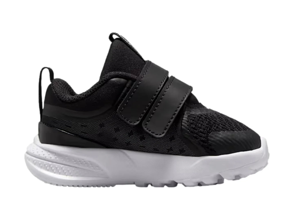 Tenis Nike Star Runner 5 Negro y Blanco para Niño