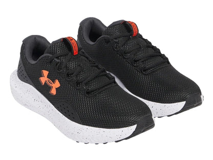Tenis Under Armour Charged Surge 4 Negro y Naranja para Hombre